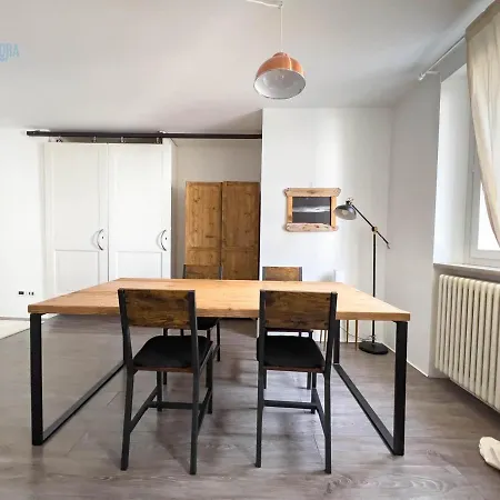 Punta Del Forno Tirabora Short Rent * 트리에스테